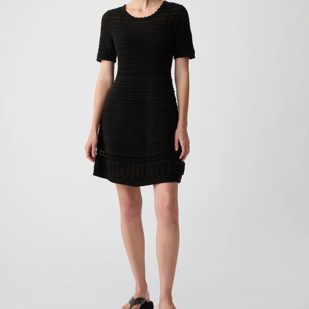 Gap Stretchy Cotton Boho Coastal Crochet Mini Dress Size Small Black Crewneck